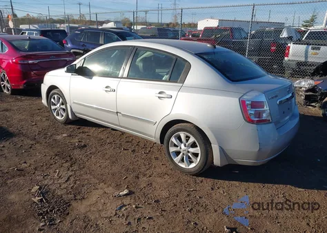 2010 Nissan Sentra 2.0Sl z USA, uszkodzony, nr VIN 3N1AB6APXAL659093
